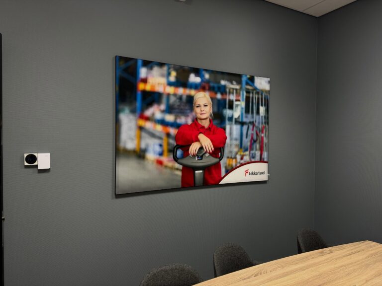 Photo by Philipse Reclame on August 13, 2026. May be an image of brick wall and text.